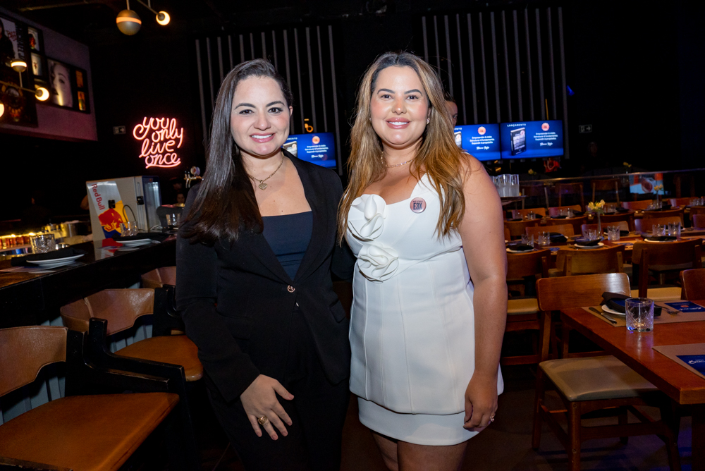 Cleane Fontenele E Raysa Ridia