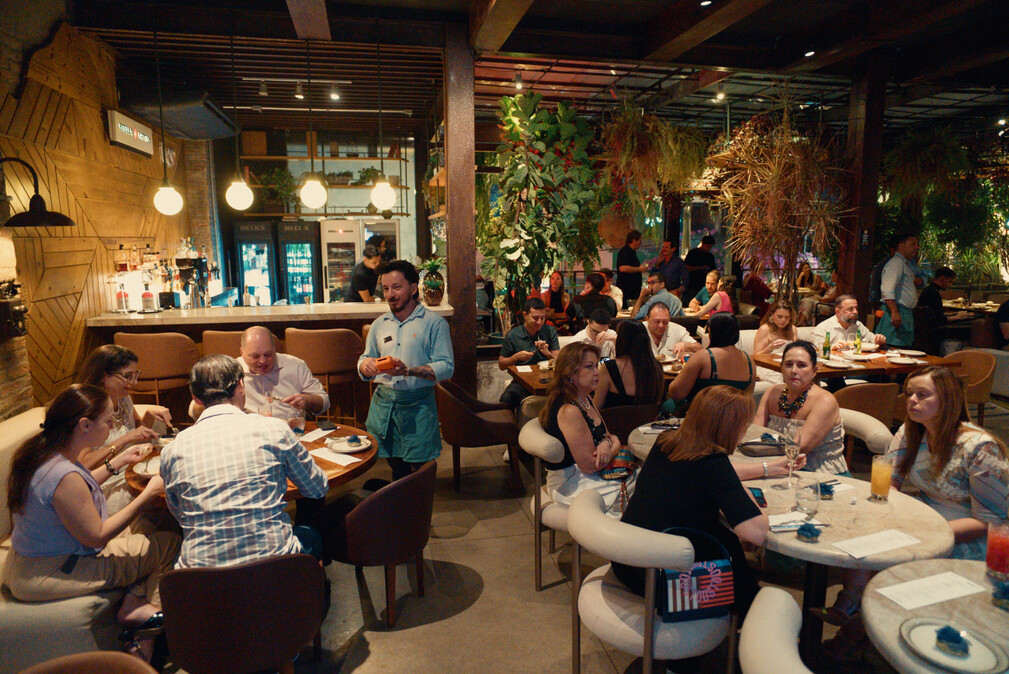 Confraternização Da Amc Associação Médica Cearense Com Apoio Da J.simões Construtora