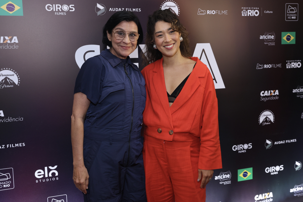 Cris Larin E Luana Tanaka