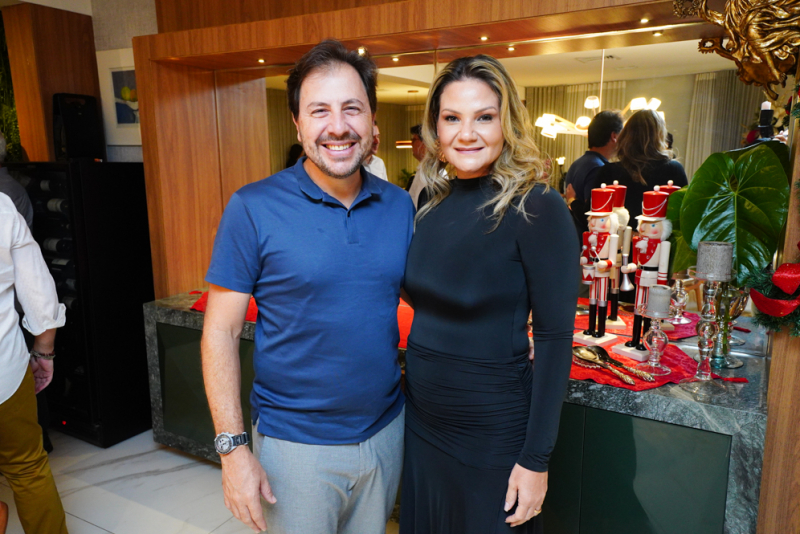 Sessão Parabéns - Eduardo Bismarck brinda à nova idade em cerimônia intimista em Fortaleza