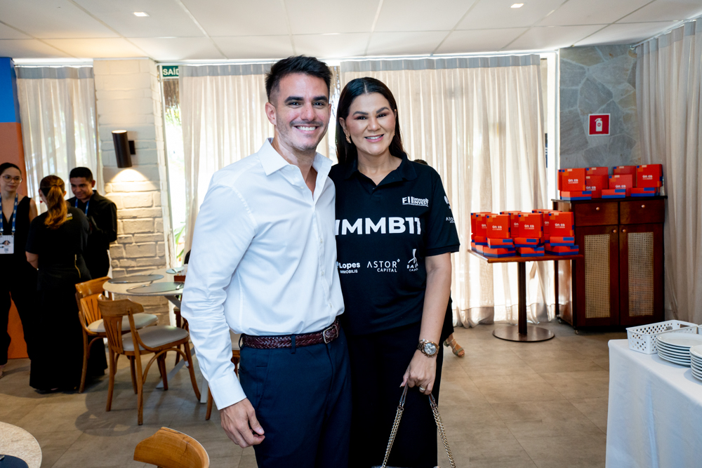 Davi De Melo E Patricia Mota