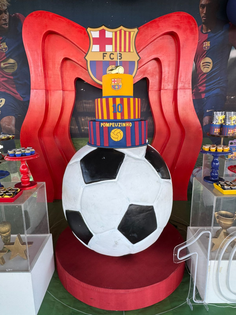 Decoração Do Aniversário De Pompeuzinho Vasconcelos Assinada Por Priscilla Capelo (2)