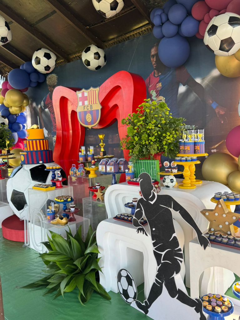 Decoração Do Aniversário De Pompeuzinho Vasconcelos Assinada Por Priscilla Capelo (3)