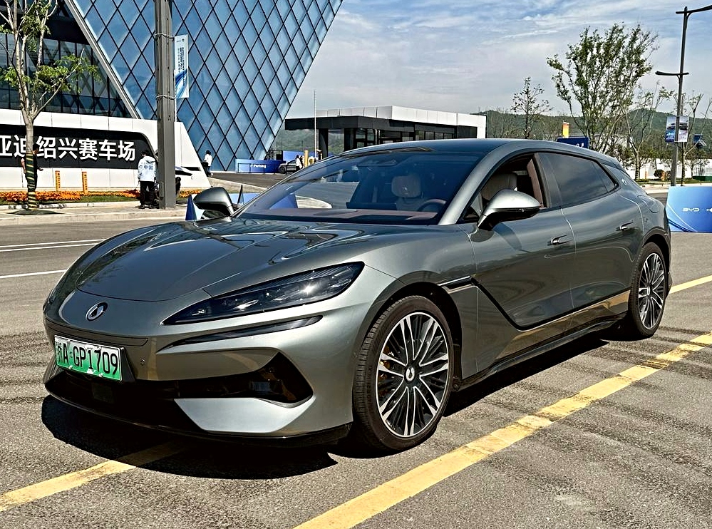 Grupo Carmais prepara inauguração da primeira loja Denza na capital cearense