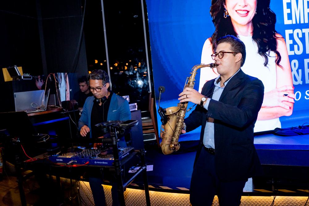 Dj Jonnhy E Luiz Eduardo Sax (2)