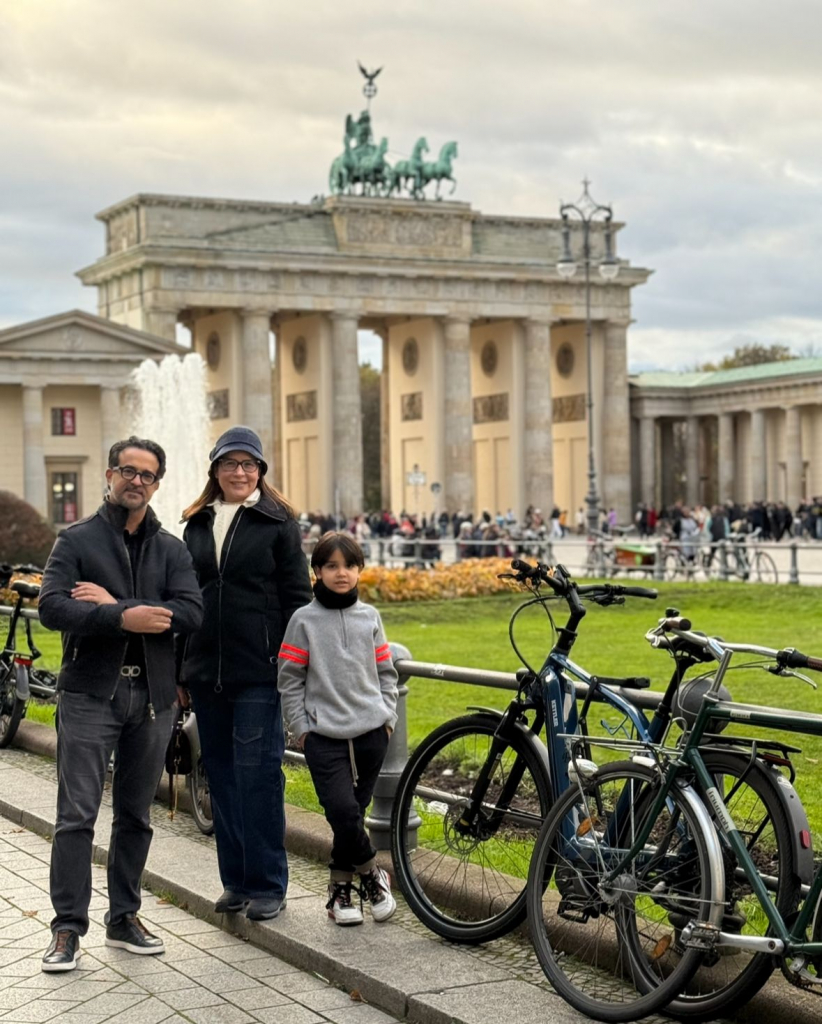 Dr. Márcio, Dra. Manoela E Enzo Crisóstomo Em Berlim