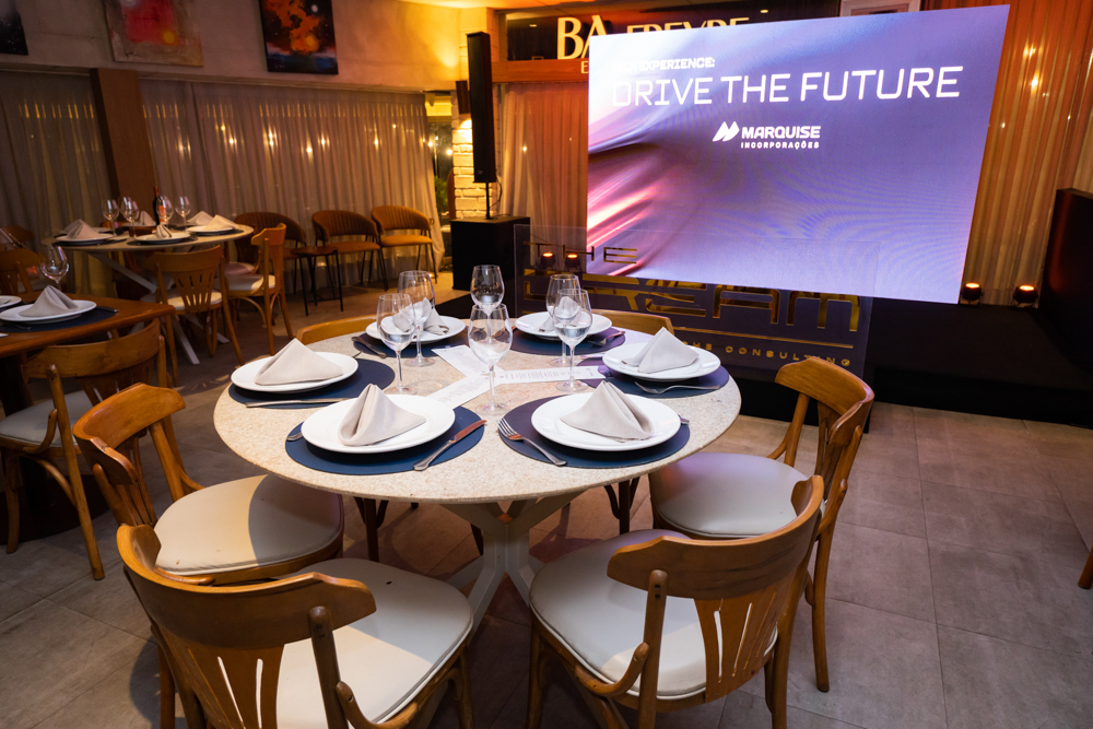 Drive The Future Marquise (1)