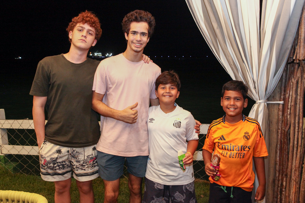 Eduardo Dourado, João Victor, Pompeuzinho Vasconcelos E Heitor (2)