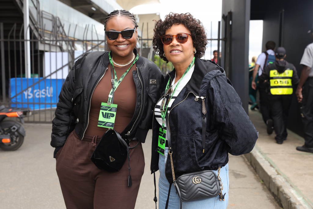 Ellen E Glória Barbosa