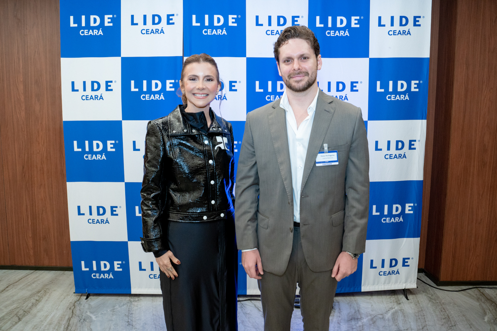 Emília Buarque E Victor Perlingeiro