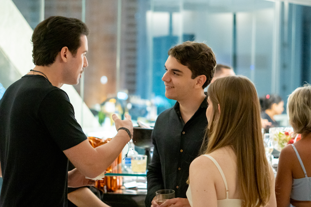 Eugênio Fujita Pequeno, Pedro Carvalho E Esther Pinheiro