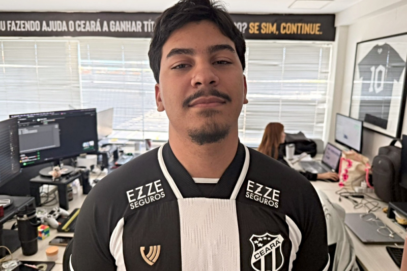 EZZE Seguros amplia presença e conecta duas torcidas em partida do ‘Brasileirão’