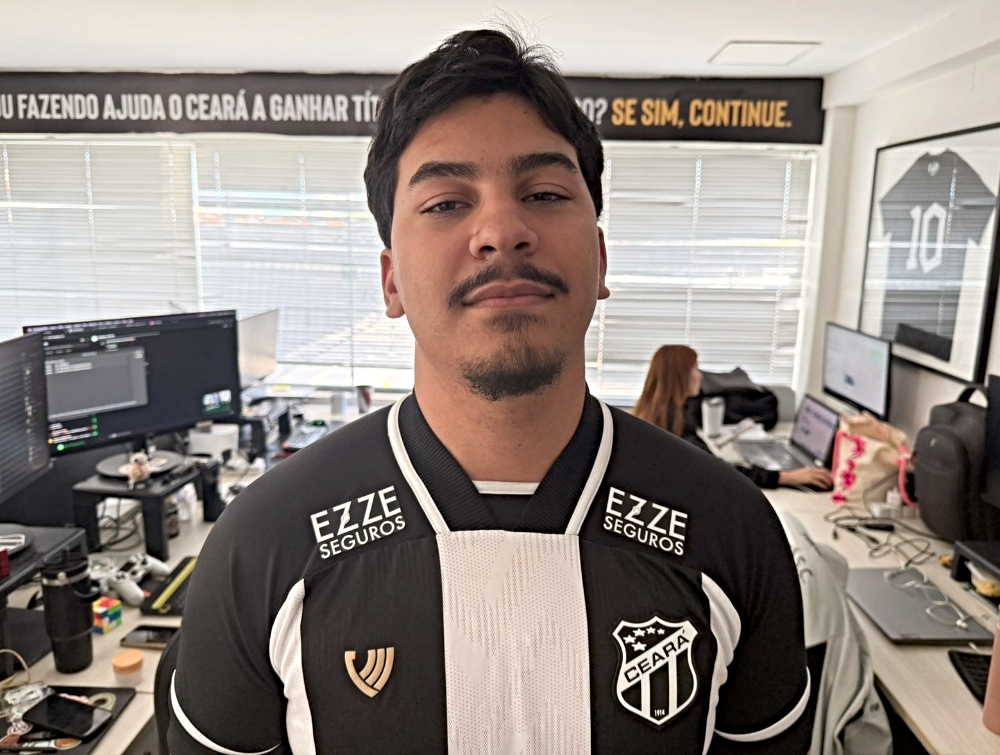 EZZE Seguros amplia presença e conecta duas torcidas em partida do ‘Brasileirão’