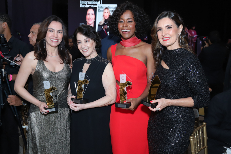 Fátima Bernardes, Maju Coutinho, Ana Paula Araújo E Nívea Maria