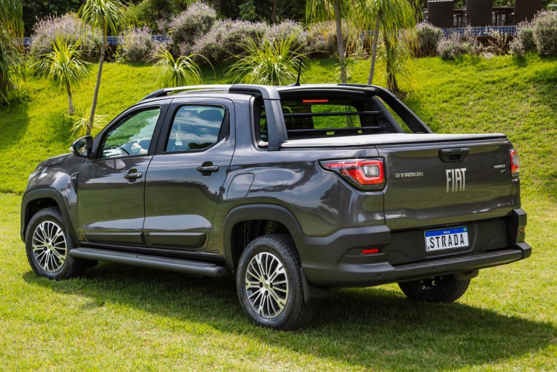 Fiat Strada Ranch Cvt 12 1280x768