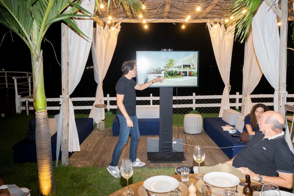 Francisco Philomeno (1)