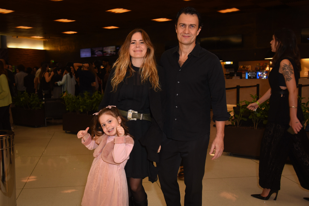 Gabriel Braga Nunes, Isabel Nascimento Silva E Maria