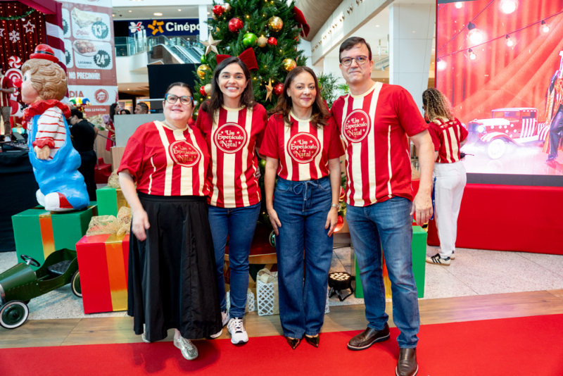 Confraternização natalina - Imprensa cearense se reúne no tradicional café de Natal dos shoppings RioMar
