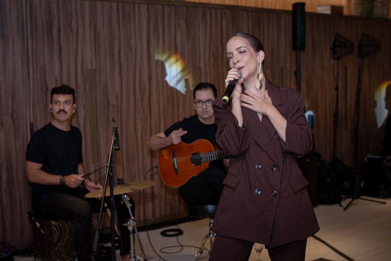 Referência nacional - Noite elegante marca inauguração da primeira unidade da Breton em Fortaleza