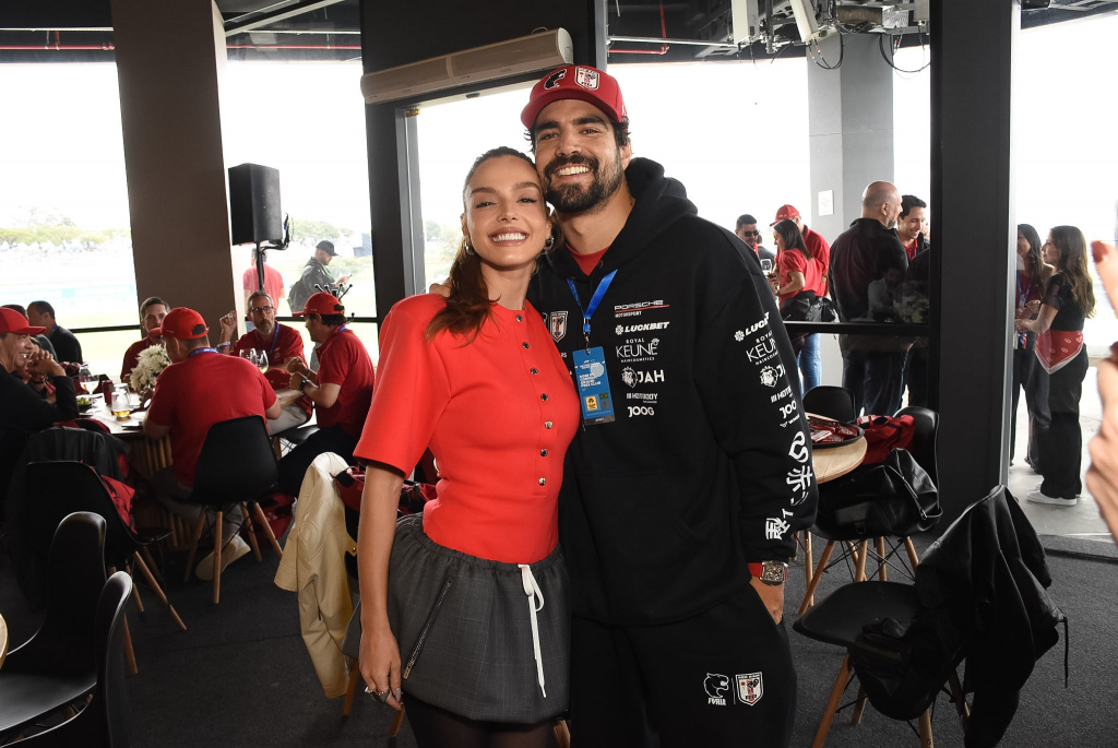 Giovanna Lancellotti E Caio Castro