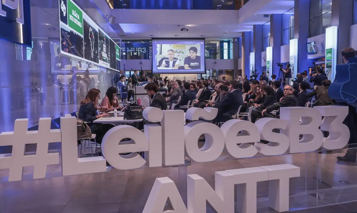 Governo federal encerra o ano com 13 leilões rodoviários