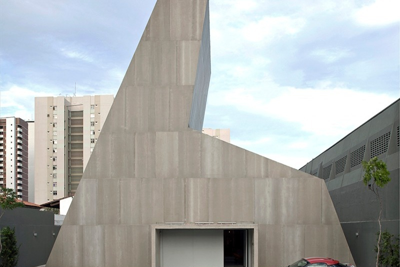 Grupo Ouvidor destaca conquistas de 2025 e apresenta novo showroom em noite especial