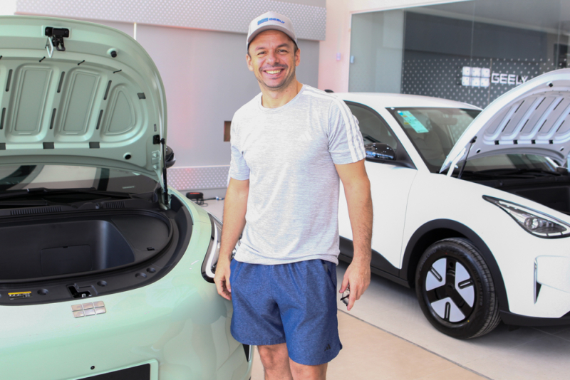 Carros elétricos - Fortaleza explora o EX2 e o EX5 em dois dias de experiências na Jangada Geely