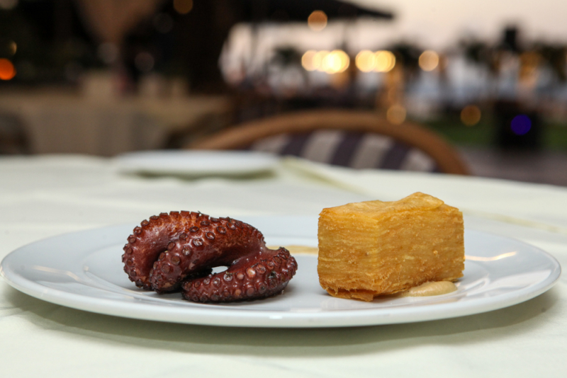 Feriado à beira-mar - Tardes ensolaradas, música ao vivo e boa mesa marcam o feriado no Iate Clube de Fortaleza