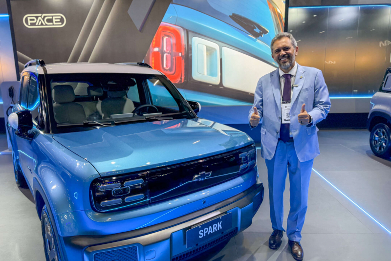 Elmano de Freitas anuncia inauguração do Polo Automotivo do Ceará com a presença de Lula