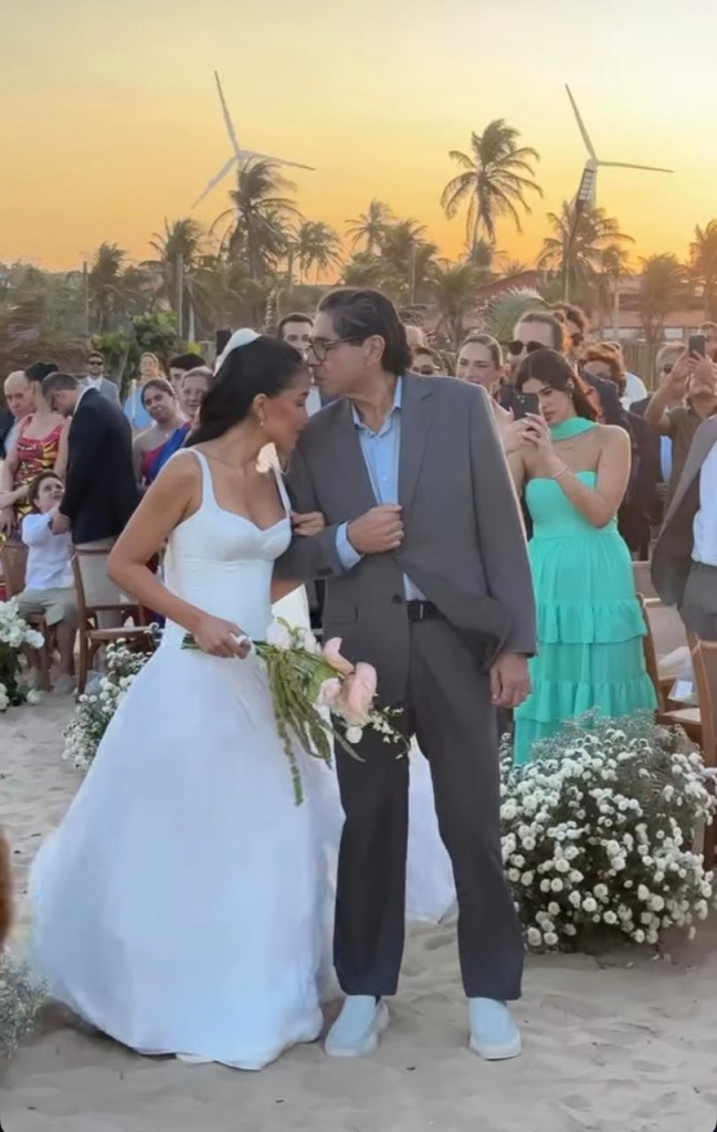 Ingrid Peixoto E O Pai, Cid Peixoto