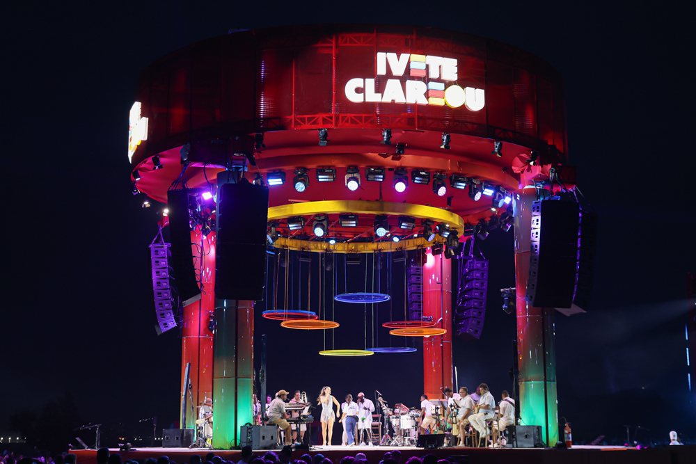 Ivete Sangalo Faz Show Da Turnê "clareou"