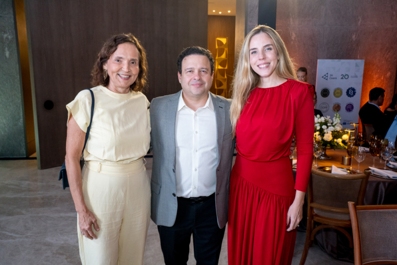 Trajetória celebrada - Noite na Mansão Macedo marca os 20 anos da Junior Achievement Ceará