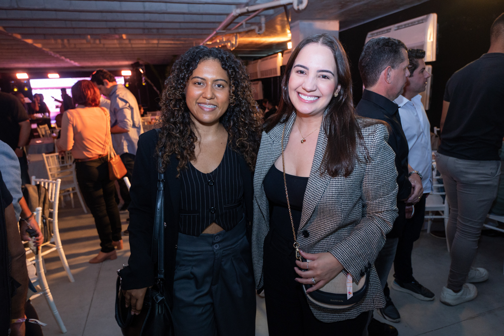 Jéssica Santos E Mirella Gomes (2)