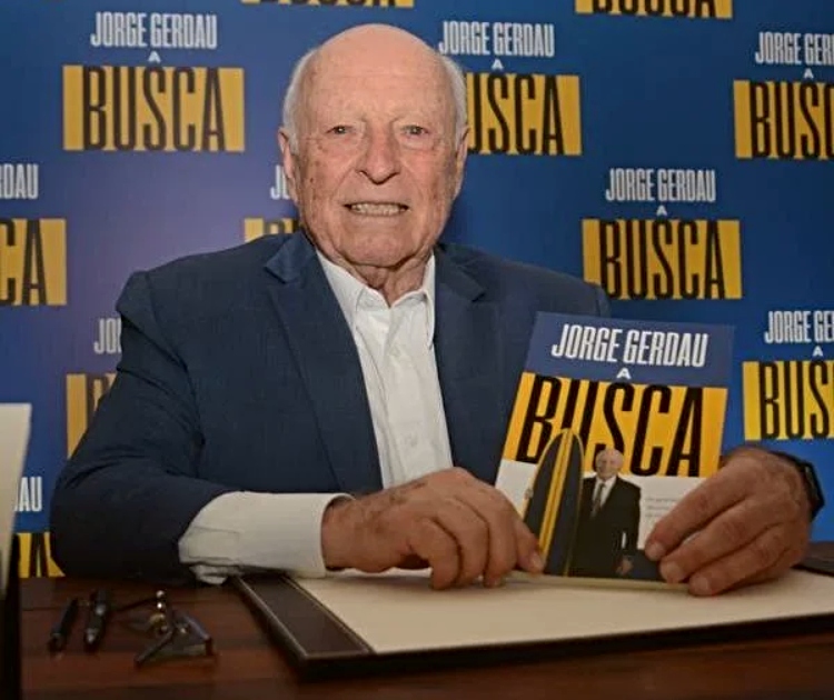 Junior Achievement Ceará completa 20 anos e reúne autoridades em cerimônia