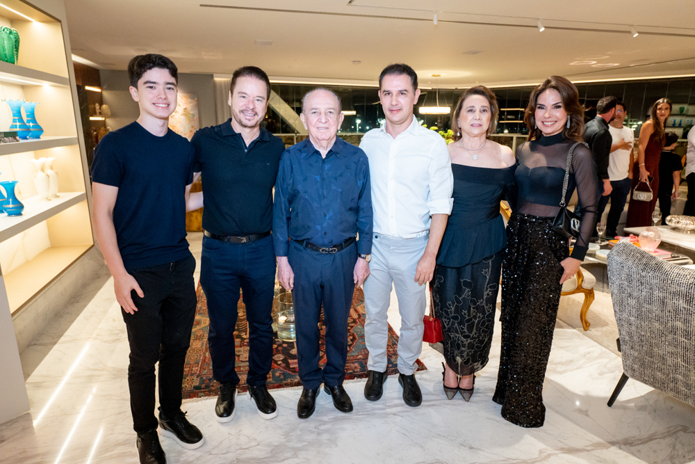 José E Lisandro Fujita, Parmênio E Parmênio Carvalho, Marilene Carvalho E Eveline Fujita