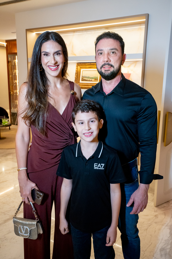 Juliana, Lisandro E Leandro Carvalho