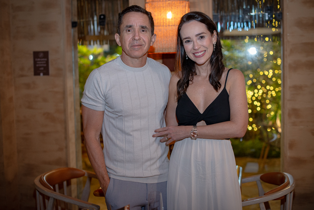 Júlio Saraiva E Luciana Lobo