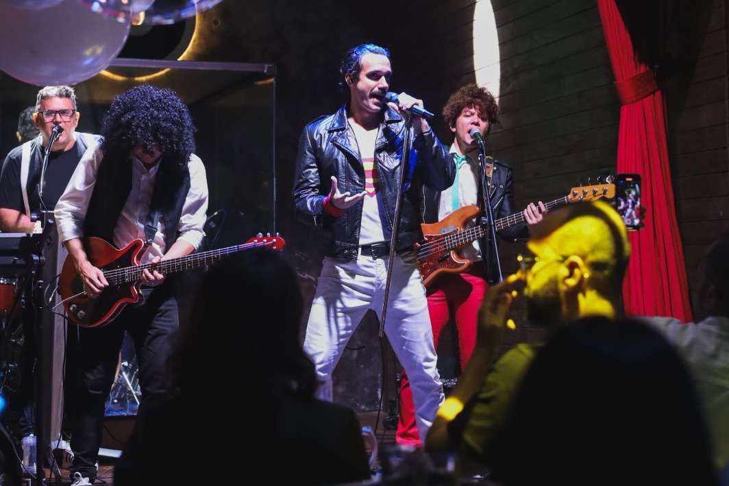 Réveillon do Pub 5 Elementos terá Mr. Joe Black, Amanda Alves e Killer Queen