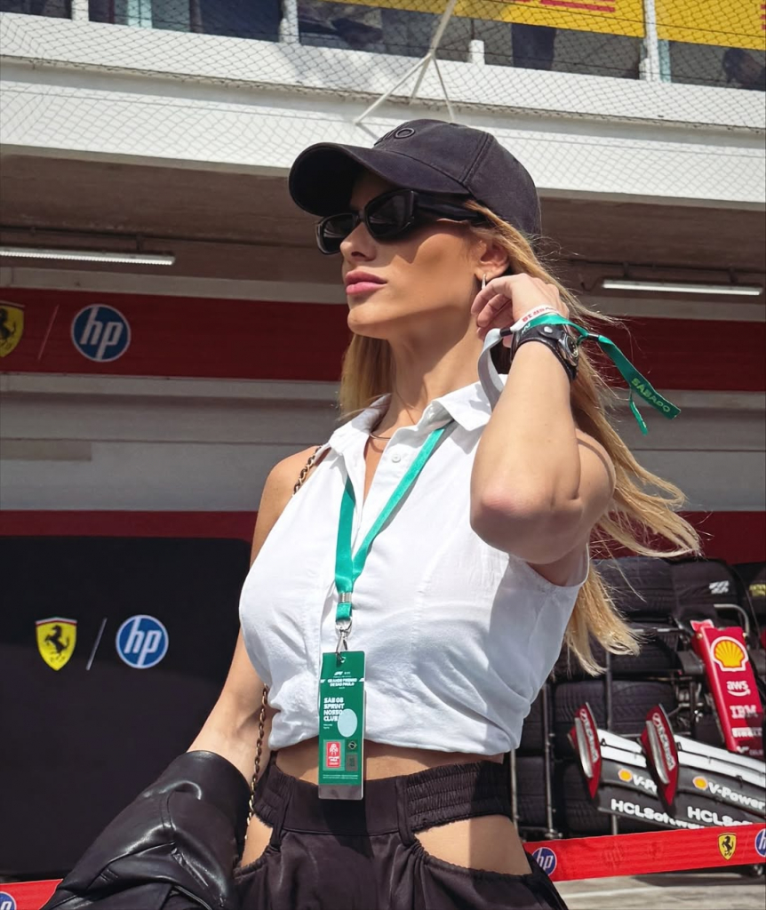 Lara Bezerra De Menezes (3)