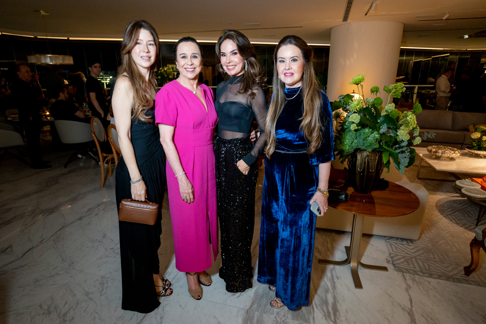 Lara Fujita, Magda Asfor, Eveline E Lina Fujita