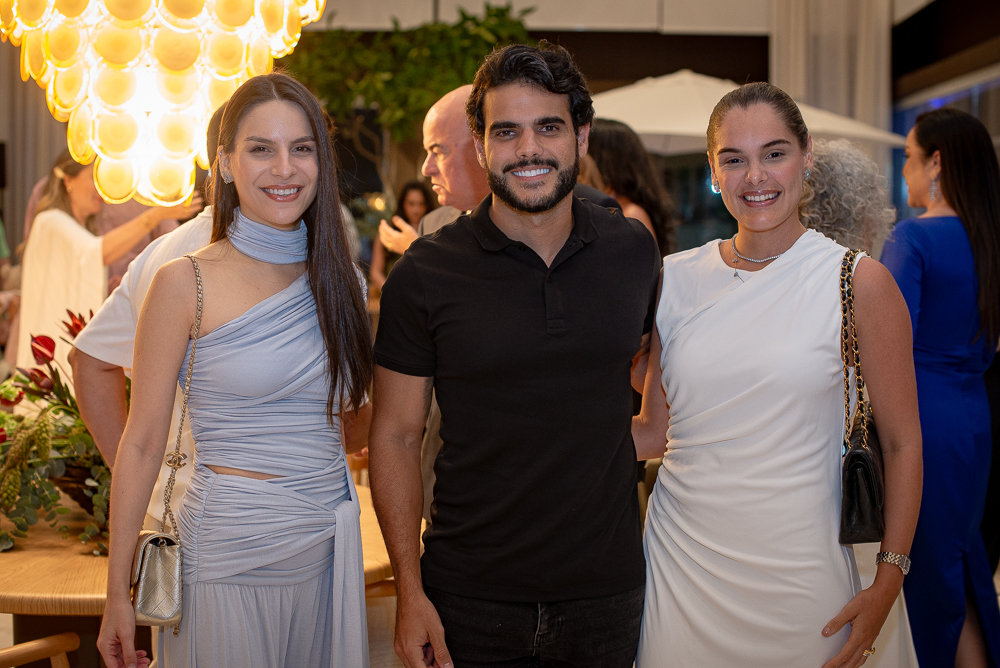 Lara Linhars, Fernando E Nicole Costa (2)