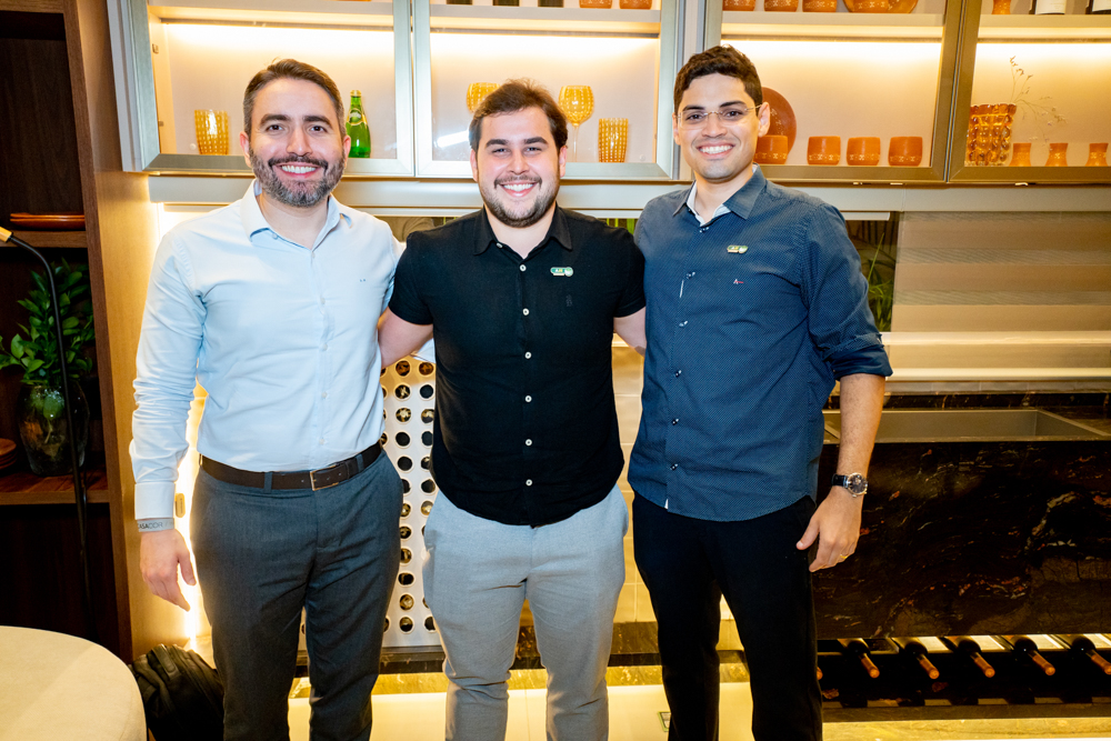 Leon Mello, João Pedro De Castro E Tiago Guimarães