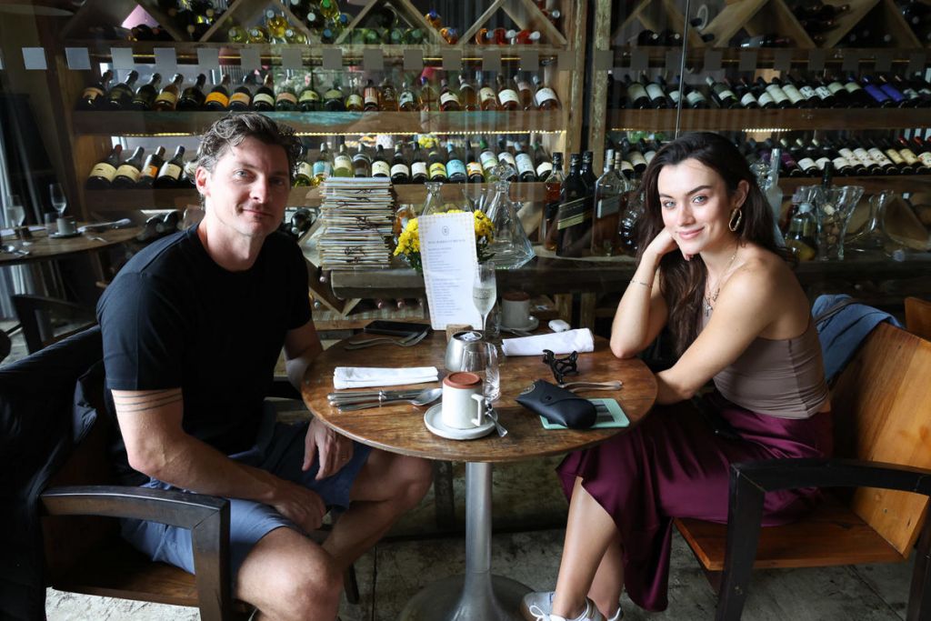 Leonardo E Victoria Bibas