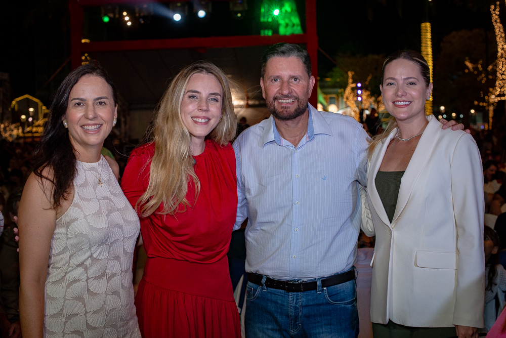 Lilian De Freitas, Jade Romero, Romeu E Tainá Aldigueri (2)