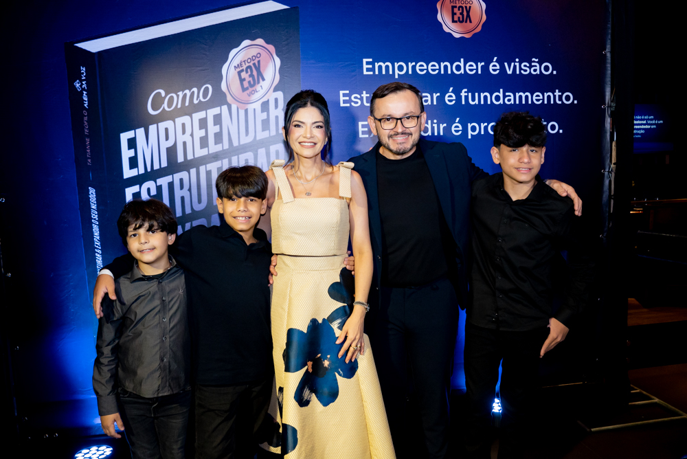 Lorenzo, Lucas, Tatianne, José E Levi Teófilo (7)