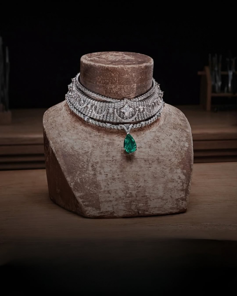 @louisvuitton’s Apogée Necklace Has Been Honoured For Its Technical Innovation And Artisanal Exc