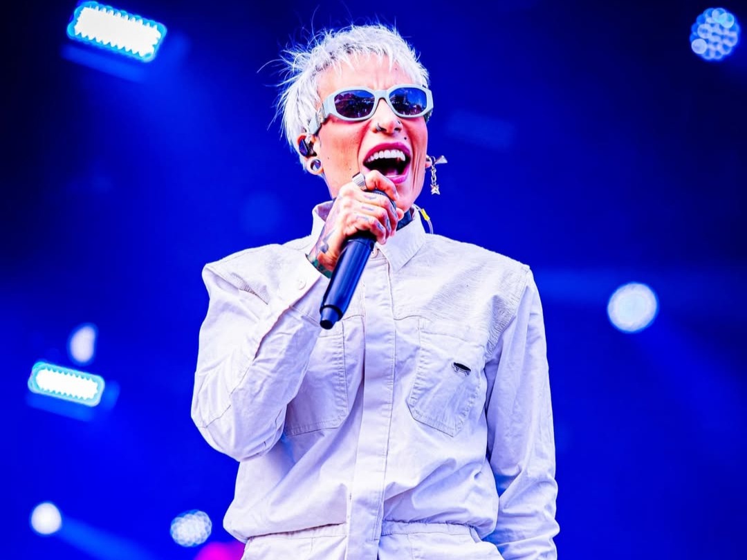 Luana Camarah, ex-The Voice Brasil, comanda noite de rock no Pub 5 Elementos