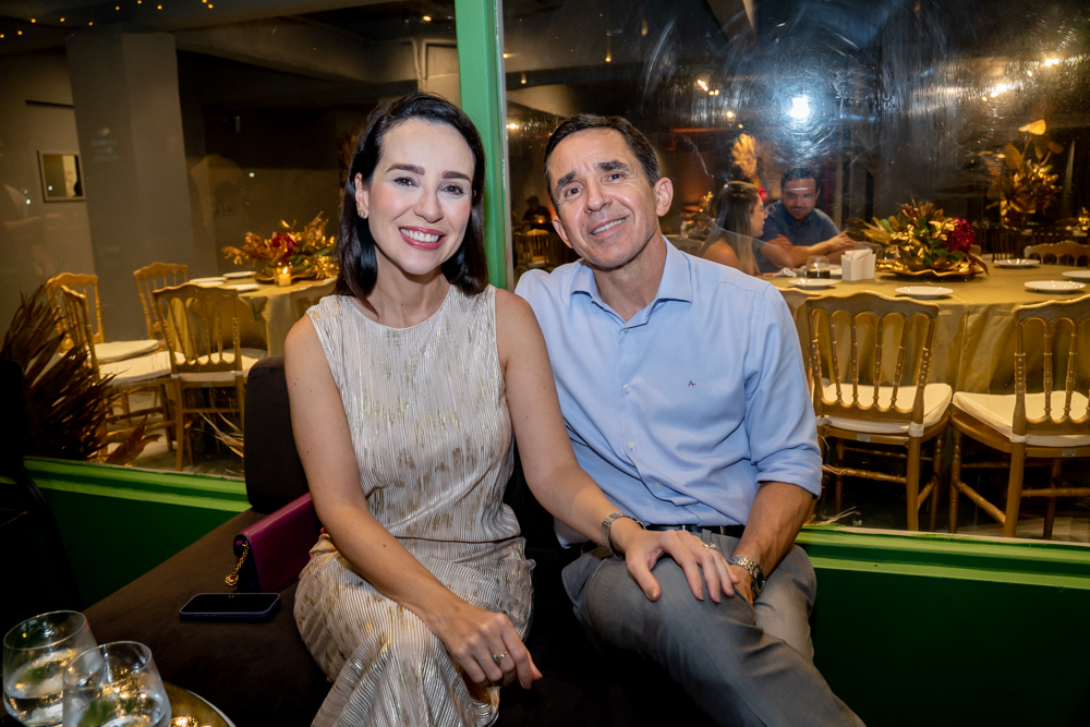 Luciana Lobo E Júlio César Rôla (2)