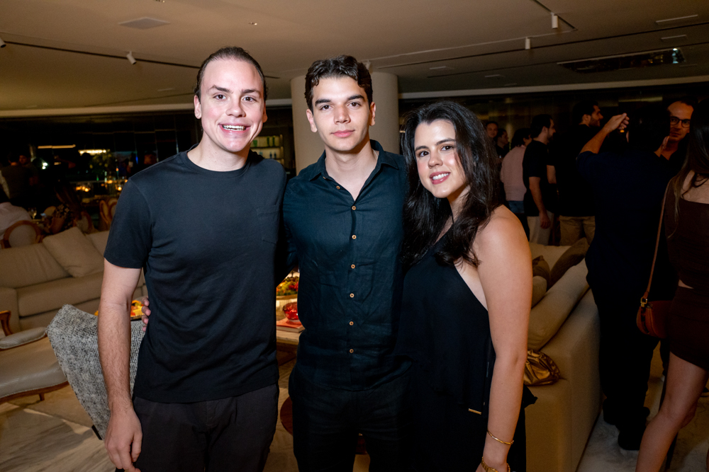 Luis Cidrão, Pedro Carvalho E Leticia Cidrão (2)