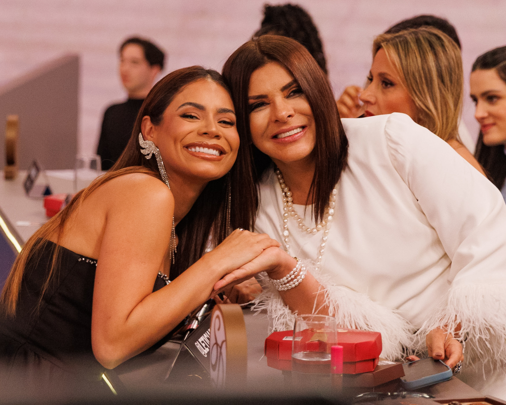 Mara Maravilha E Lexa